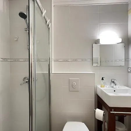 Le Nichoir 코트레